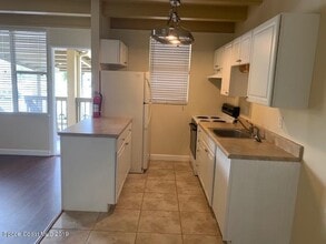 1708 Elm St in Rockledge, FL - Foto de edificio - Building Photo