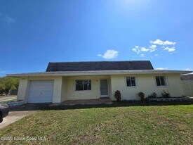 417 Via Palermo Ct in Merritt Island, FL - Building Photo