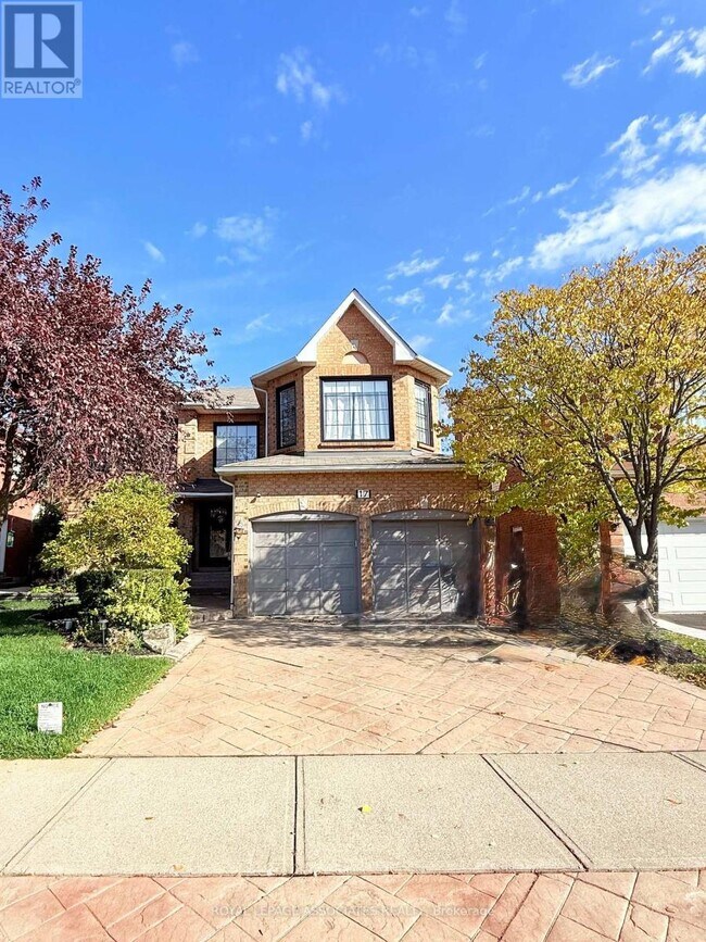 property at 17 Leeward Dr