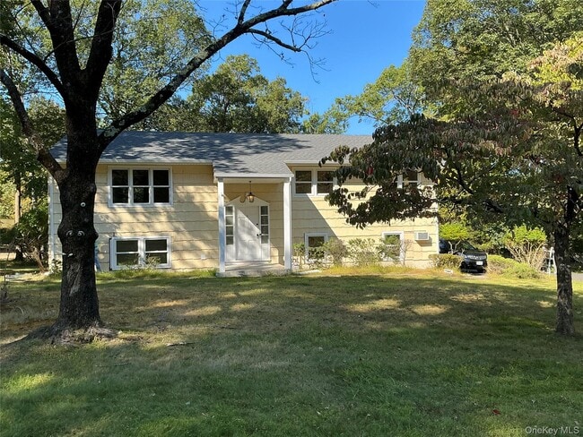 3 Ehret Dr in Monsey, NY - Building Photo - Building Photo