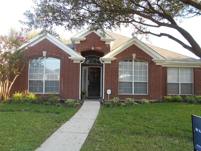 property at 4716 Frost Hollow Dr