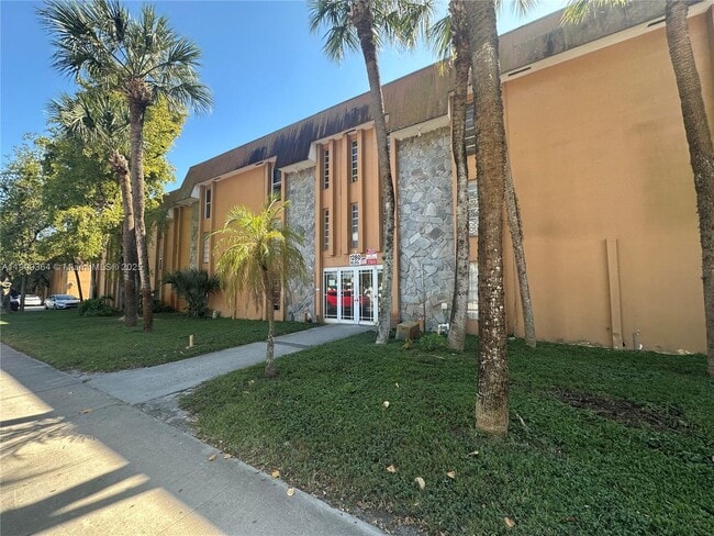 property at 1280 W 54th St