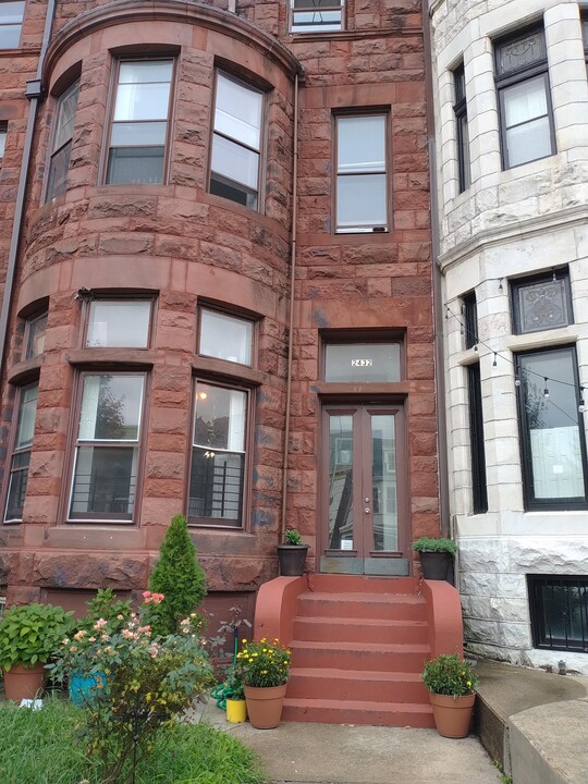 2432 Eutaw Pl in Baltimore, MD - Building Photo