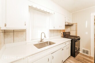 2825 Askew Ave in Kansas City, MO - Building Photo - Building Photo