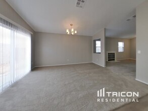 16946 Sorrento Ln in Victorville, CA - Building Photo - Building Photo
