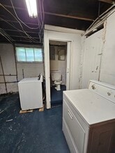 1296 Butler Rd, Unit 1296A in Springdale, PA - Building Photo - Building Photo