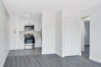 1642 C Ave in National City, CA - Building Photo - Building Photo