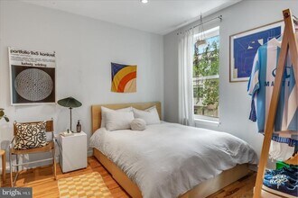 2049 E Susquehanna Ave in Philadelphia, PA - Building Photo - Building Photo