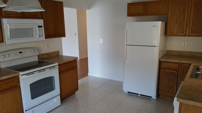 133 Stewart Lake Loop in Groveland, FL - Building Photo - Building Photo