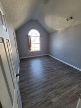 3551 Creekview Dr in Rex, GA - Foto de edificio - Building Photo