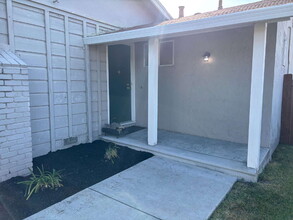3703 Hillsborough Dr in Concord, CA - Building Photo - Building Photo