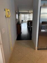 630 SE Ocean Blvd-Unit -C4 in Stuart, FL - Building Photo - Building Photo