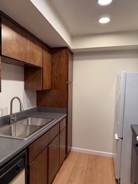 5887 El Zuparko Dr in San Jose, CA - Building Photo