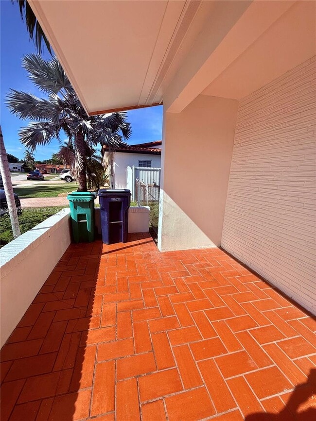 2671 SW 118th Ct in Miami, FL - Building Photo - Building Photo