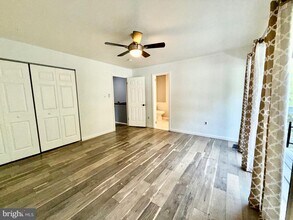 7635 Stoney Creek Dr in Pasadena, MD - Building Photo - Building Photo