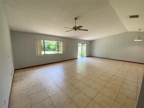 9430 Lake Douglas Pl in Orlando, FL - Building Photo - Building Photo