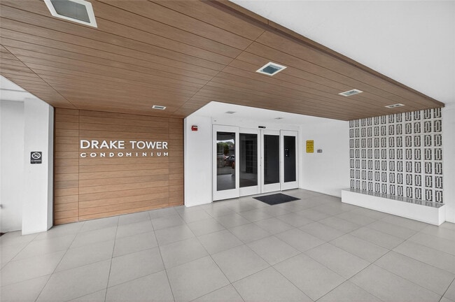 1800 N Andrews Ave in Fort Lauderdale, FL - Building Photo - Building Photo