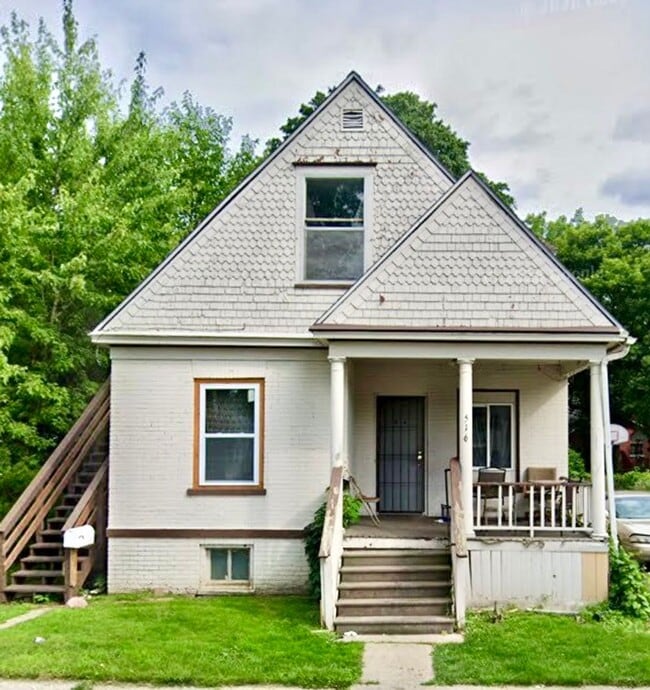 property at 516 N Porter St