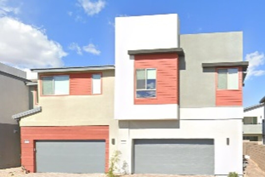 4378 W Landberg Ave in Las Vegas, NV - Building Photo