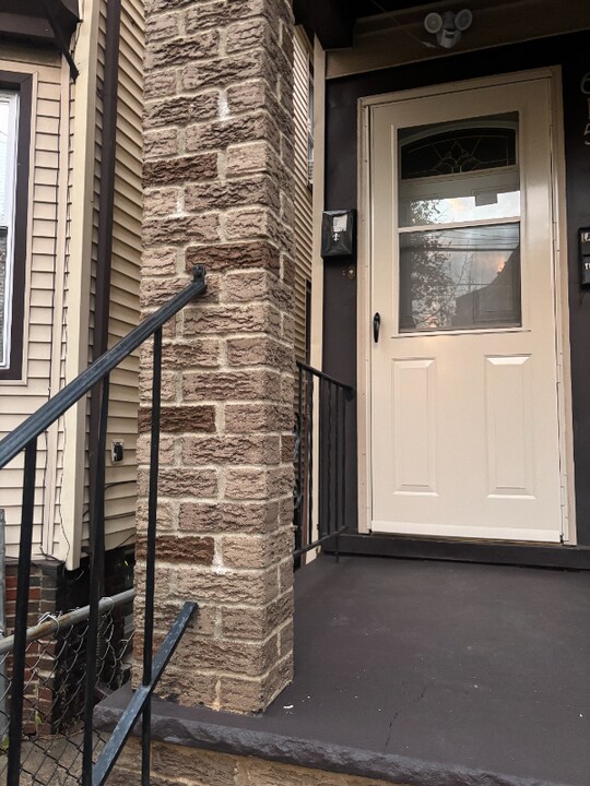 615 Court St in Elizabeth, NJ - Foto de edificio