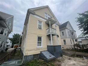 371 Catherine St in Bridgeport, CT - Building Photo - Building Photo