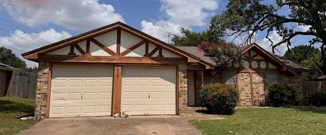 property at 1928 Hurstview Dr