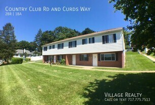 813 Country Club Rd in Red Lion, PA - Building Photo