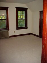 950 Elm St, Unit 3 in New Haven, CT - Foto de edificio - Building Photo