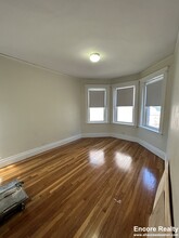 5 Walbridge St, Unit 22 in Boston, MA - Building Photo - Building Photo