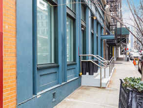 53 Leonard St in New York, NY - Building Photo - Building Photo