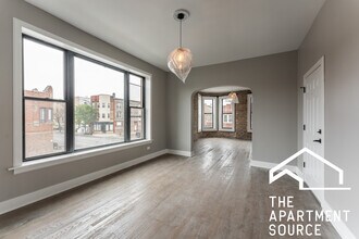 3237 W Armitage Ave in Chicago, IL - Building Photo - Building Photo