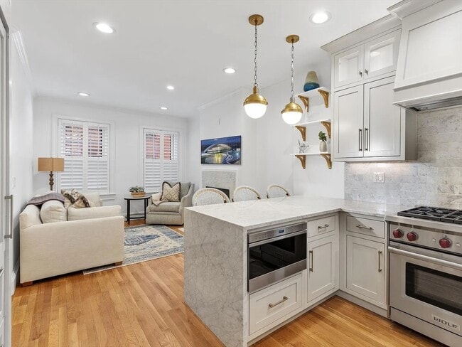 property at 24 Fayette St