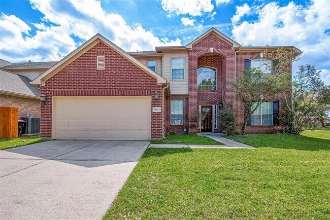 16543 Cypress Thicket Dr