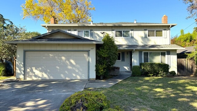 property at 1167 Redoaks Dr