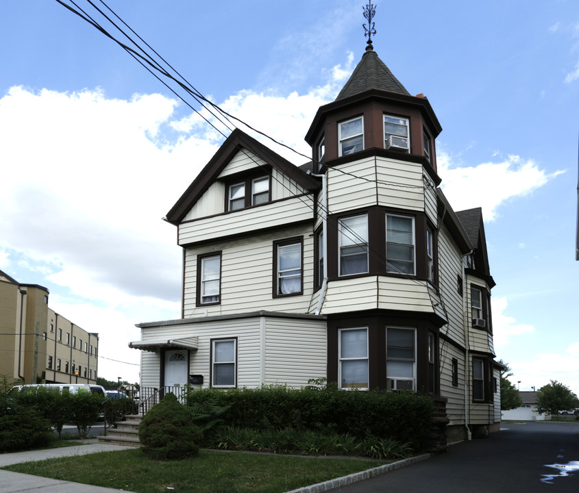 153-155 Jefferson Ave in Elizabeth, NJ - Foto de edificio