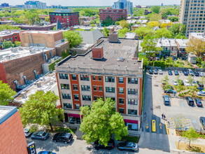 5451 S Cornell Apartments in Chicago, IL - Building Photo - Primary Photo