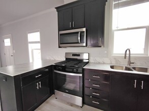 6656 Pentz Rd in Paradise, CA - Foto de edificio - Building Photo
