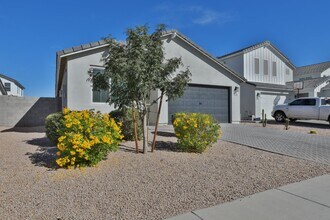548 E Vail Ln in Queen Creek, AZ - Building Photo - Building Photo