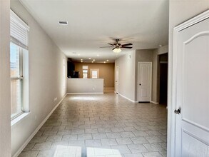 7926 Grandstand Pkwy in Fulshear, TX - Building Photo - Building Photo