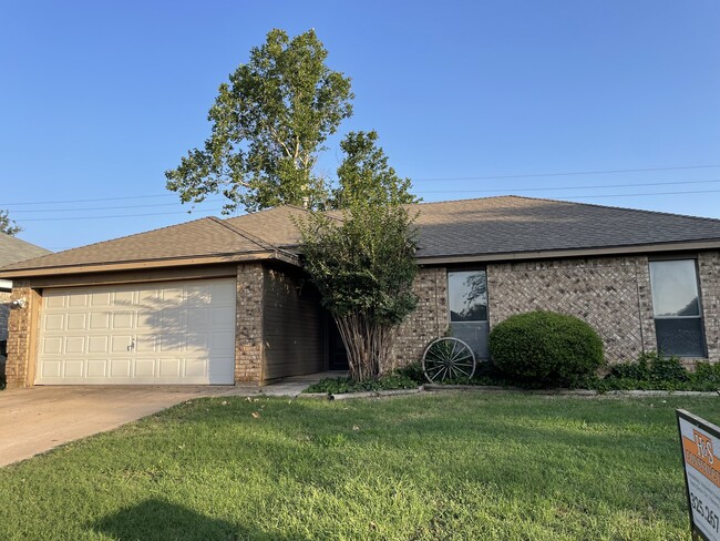 5017 Wagon Wheel Ave in Abilene, TX - Building Photo - Building Photo