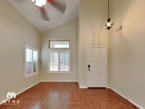 981 N 169th Ave in Goodyear, AZ - Foto de edificio - Building Photo