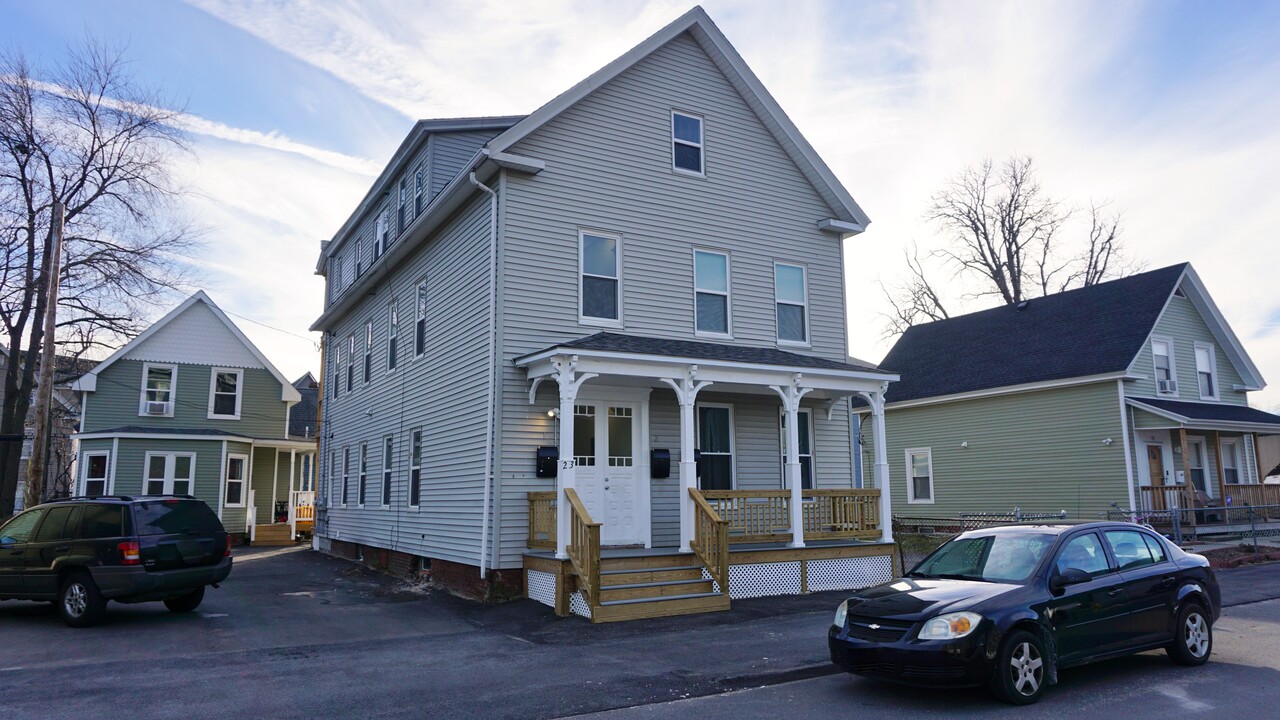 23 Cheever St, Unit #3 in Worcester, MA - Building Photo