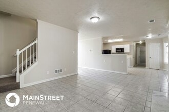 742 Riverlanding Dr in Lawrenceville, GA - Foto de edificio - Building Photo