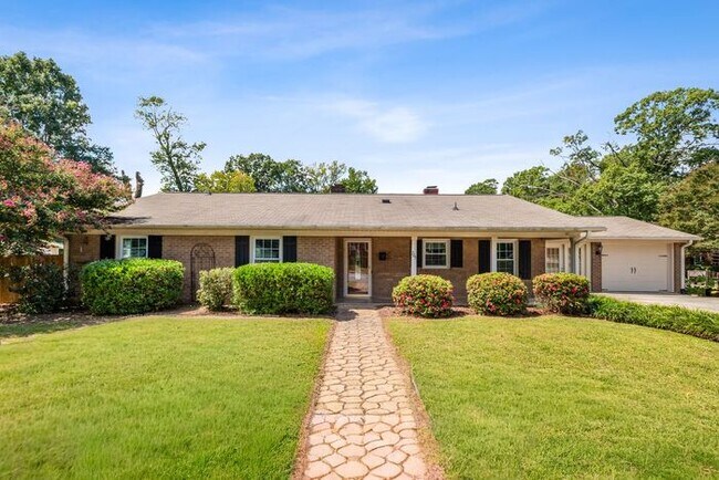 property at 705 Pamlico Dr