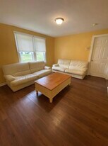 223 N 10th St in Indiana, PA - Building Photo