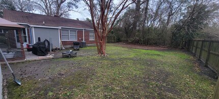 5403 Torgerson Dr in North Charleston, SC - Building Photo - Building Photo