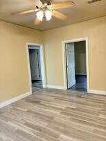 1209 E Fortification St, Unit #D in Jackson, MS - Building Photo