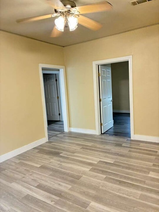 1209 E Fortification St, Unit #D in Jackson, MS - Foto de edificio