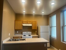 219 S Washington St, Unit A in Butte, MT - Building Photo