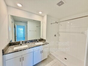 8538 40th Cir E in Parrish, FL - Building Photo - Building Photo